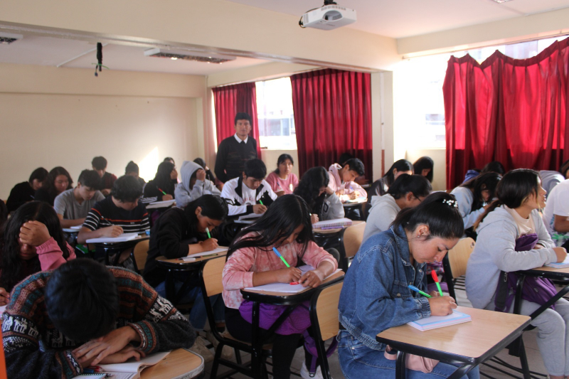 Se iniciaron las clases del Centro Preuniversitario de la UNAMBA