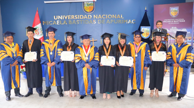 UNAMBA: Ceremonia de Graduación y Titulación