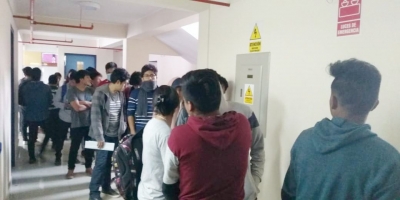 Centro Médico de la UNAMBA viene entregando mascarillas a estudiantes, docentes y trabajadores