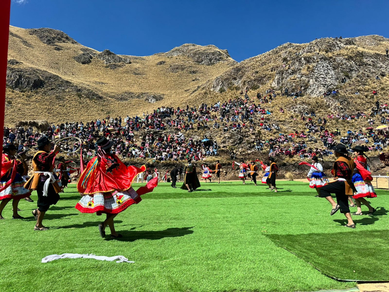 UNAMBA participa en el II Festival Regional y I Festival Nacional de Danzas Qepuro Ccapacmarca 2024