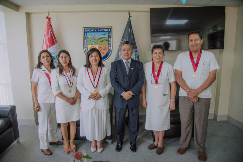 Rector de la UNAMBA recibe visita de la decana nacional del Colegio de Nutricionistas del Perú