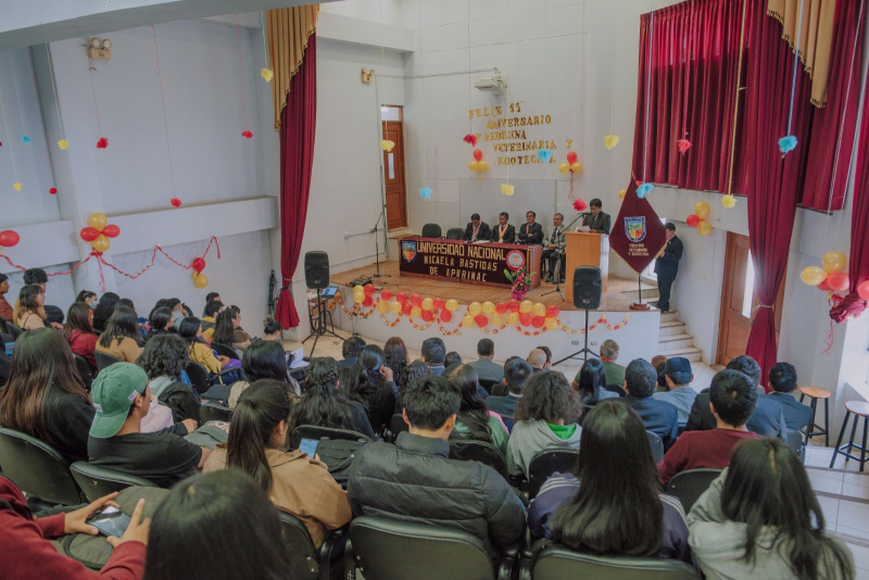 Facultad de Medicina Veterinaria y Zootecnia celebró 19 años de vida institucional