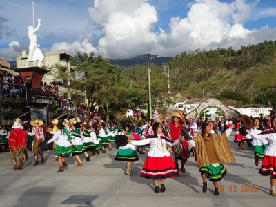 Se realizó con éxito el I Festival de la Huaylía Unambina