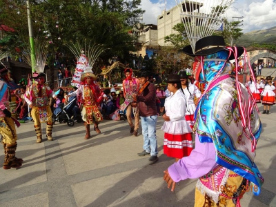 Se realizó con éxito el I Festival de la Huaylía Unambina